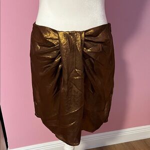 Elegant Asymmetrical Skirt in Metallic Gold